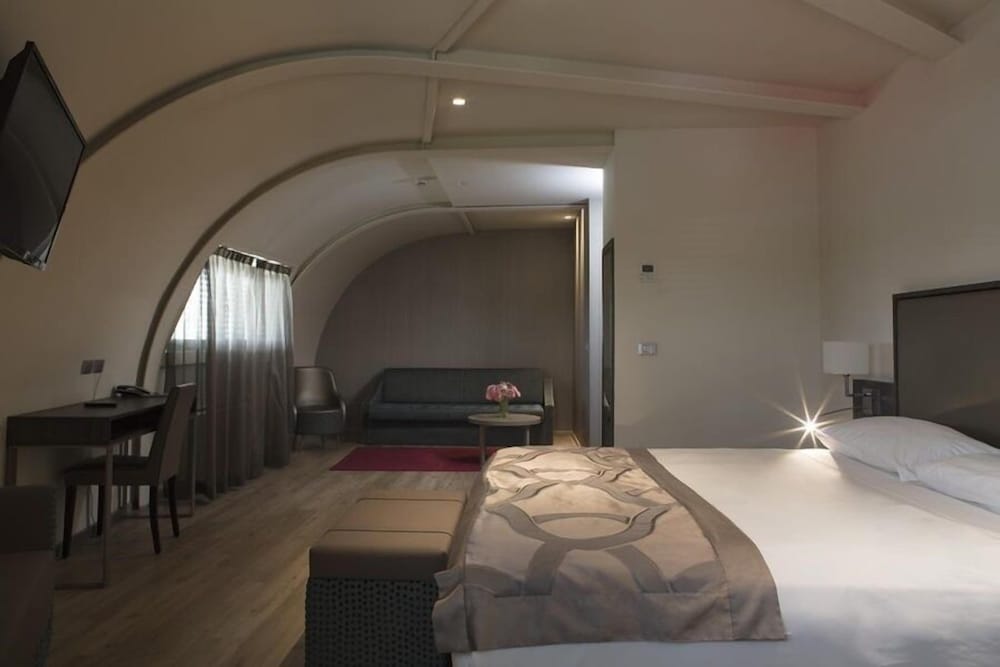 Smart Hotel Holiday 33/50