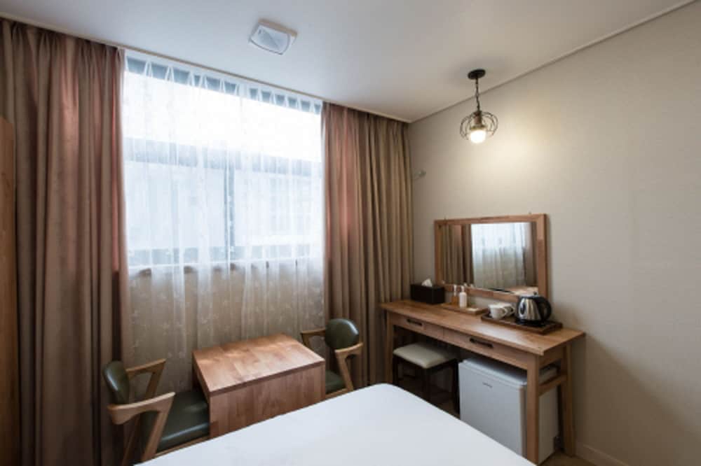 Hotel Elin 30/35