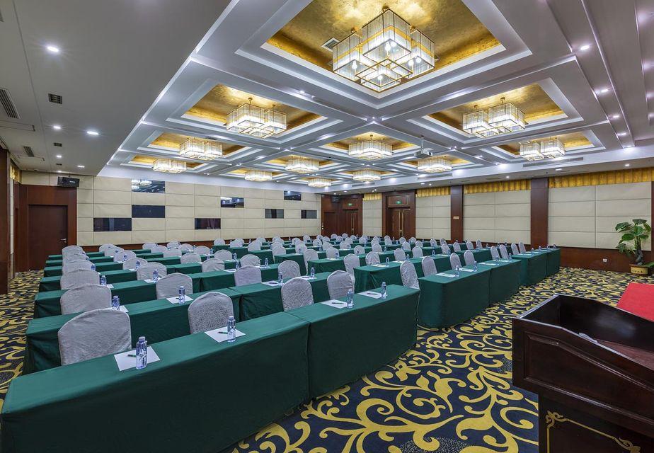 Four Seasons Apple Hotel (Beijing Wanda Plaza) 21/30