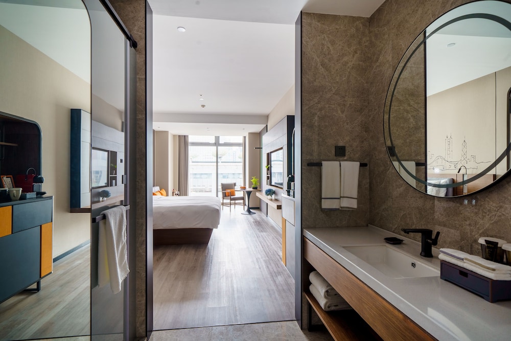 UrCove By Hyatt Shenzhen Futian CBD 45/46