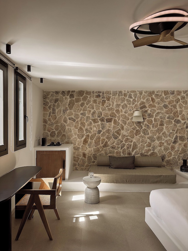 Anemelia Mykonos Hotel 4/50