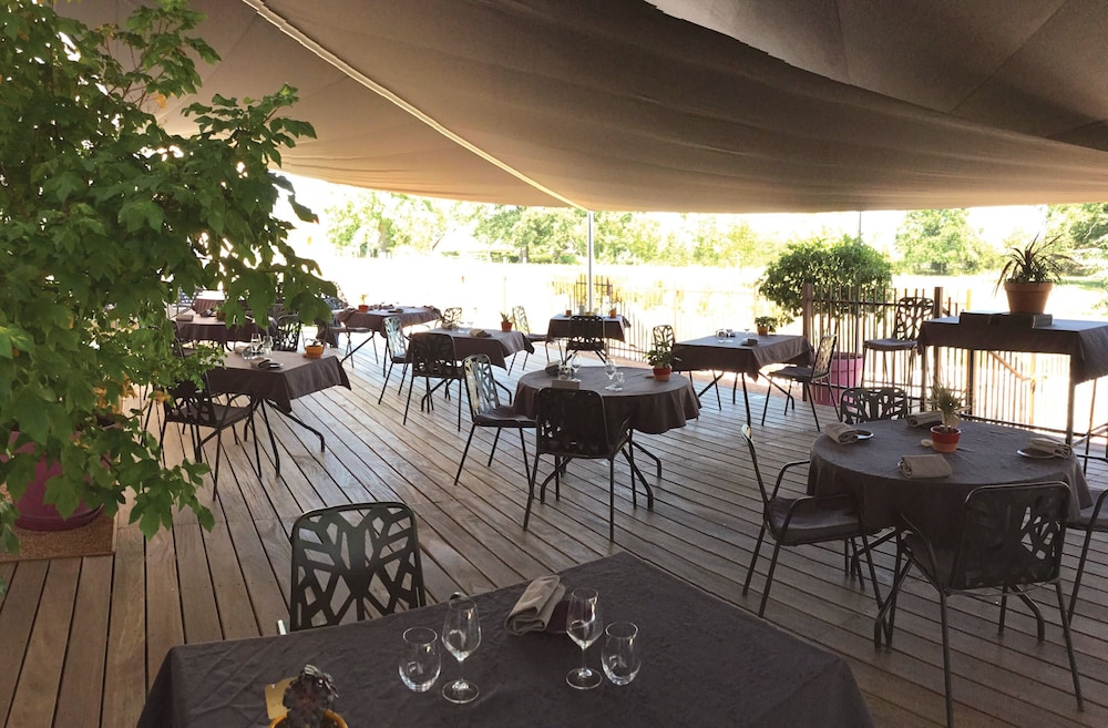 Chateau du Bost 27/44
