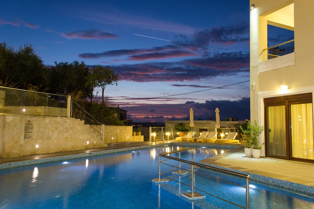 ESTHISIS SUITES CHANIA 22/57