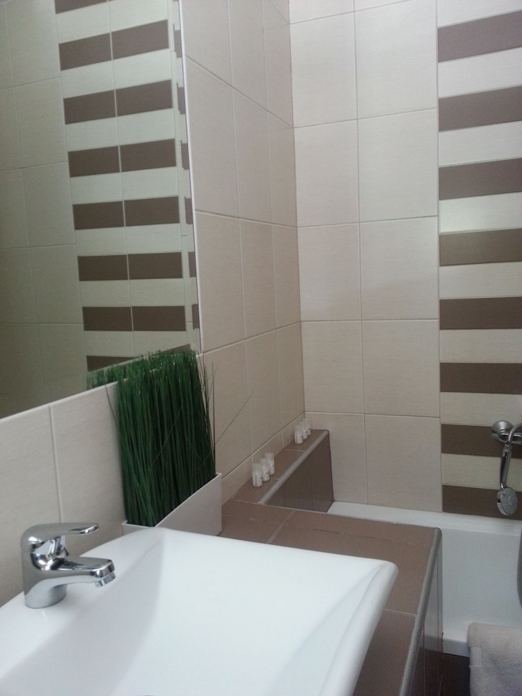 Luxurious Villa Anna Maria 50/50