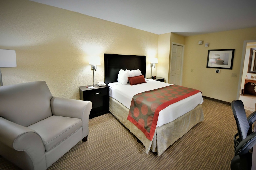 Ramada Hotel & Conference Center By Wyndham Jacksonville 19/59