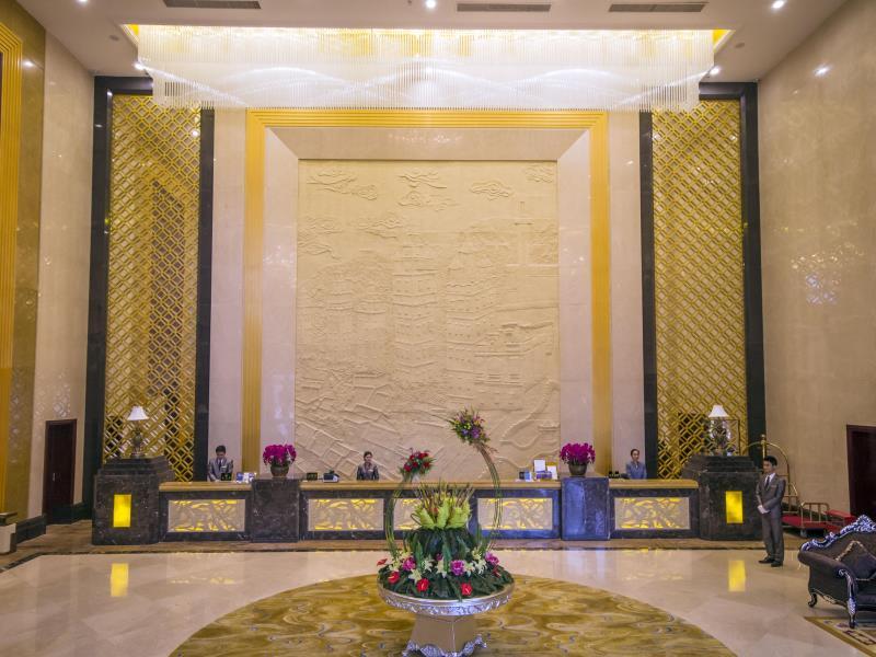 Taishan Bojue Hotel 11/69