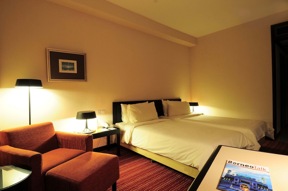 Tanahmas The Sibu Hotel 12/25