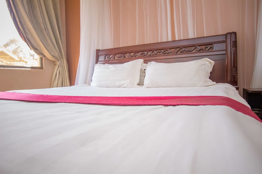 Eight Winx Hotel 22/49