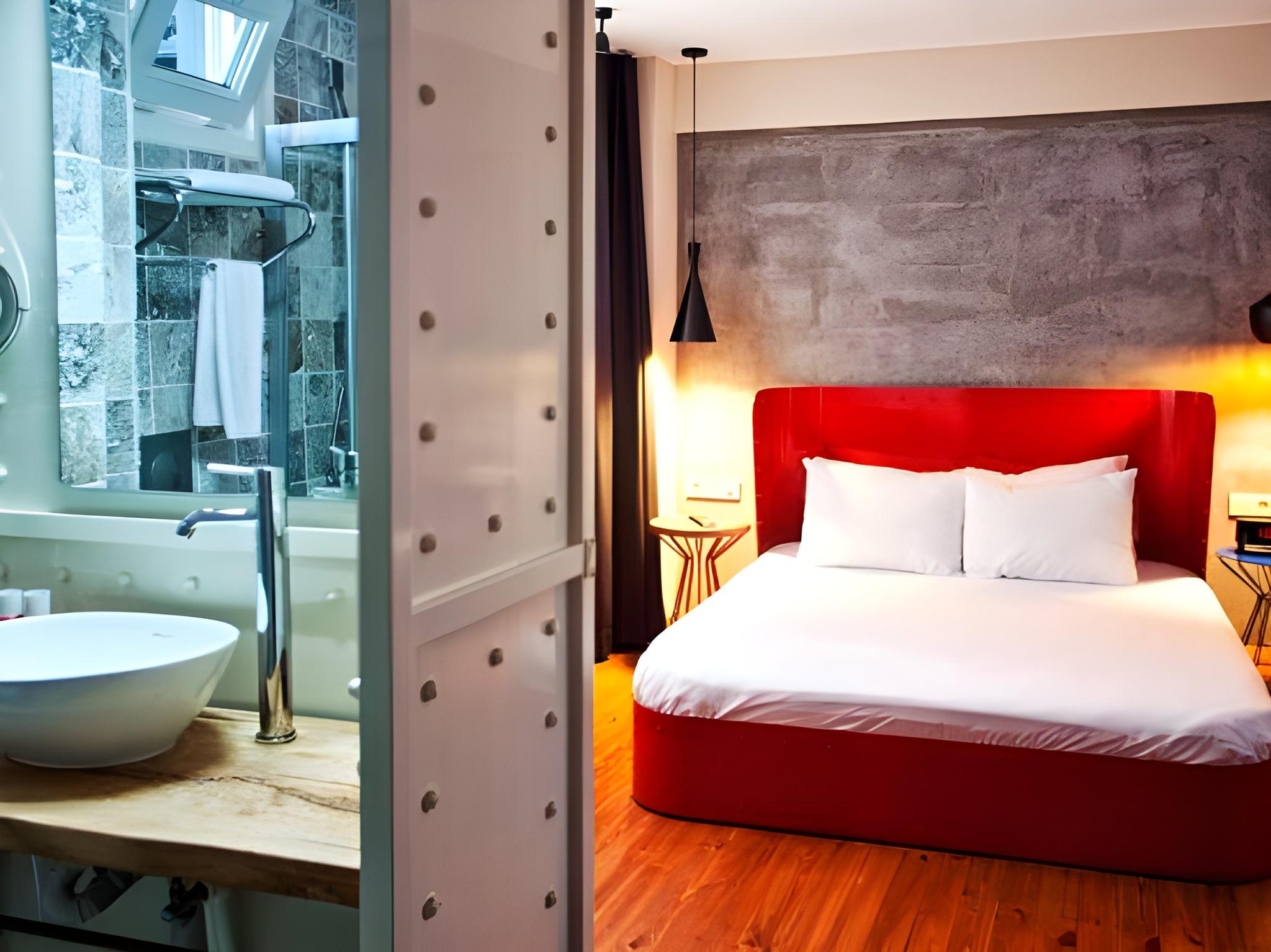 Design, Double or Twin Bed