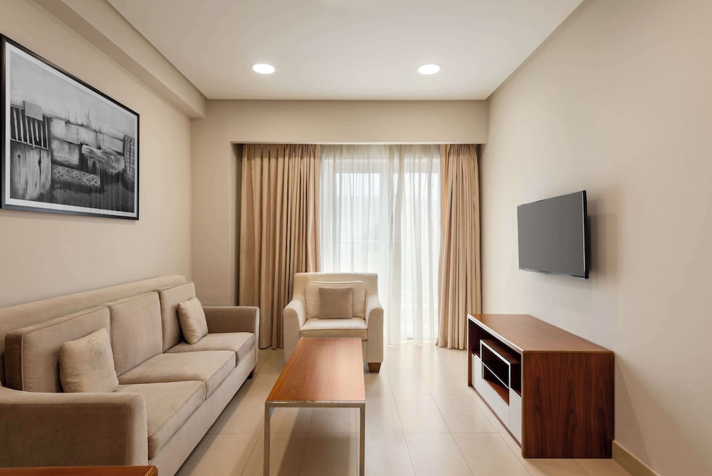 Levatio Suites Muscat, a member of Radisson Individuals 46/68