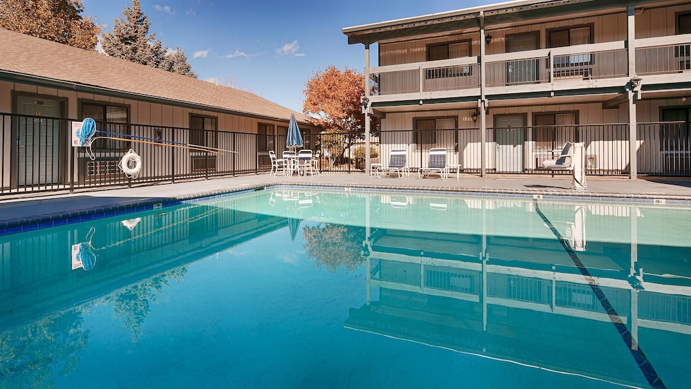 Best Western Miner's Inn 13/30