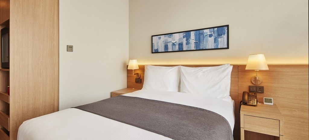Waterway, Double Bed