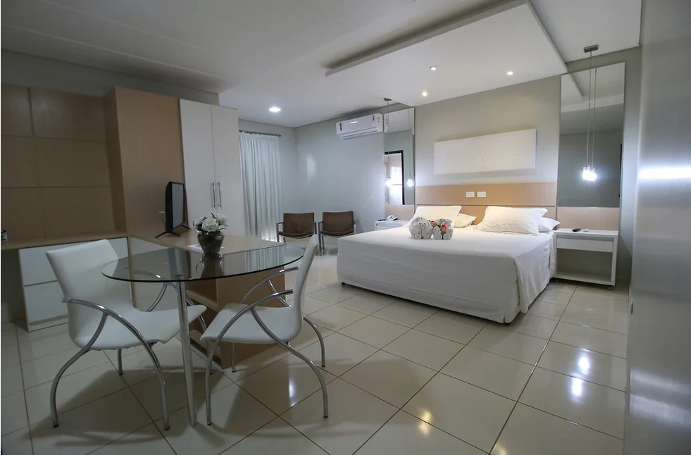 Master, Suite