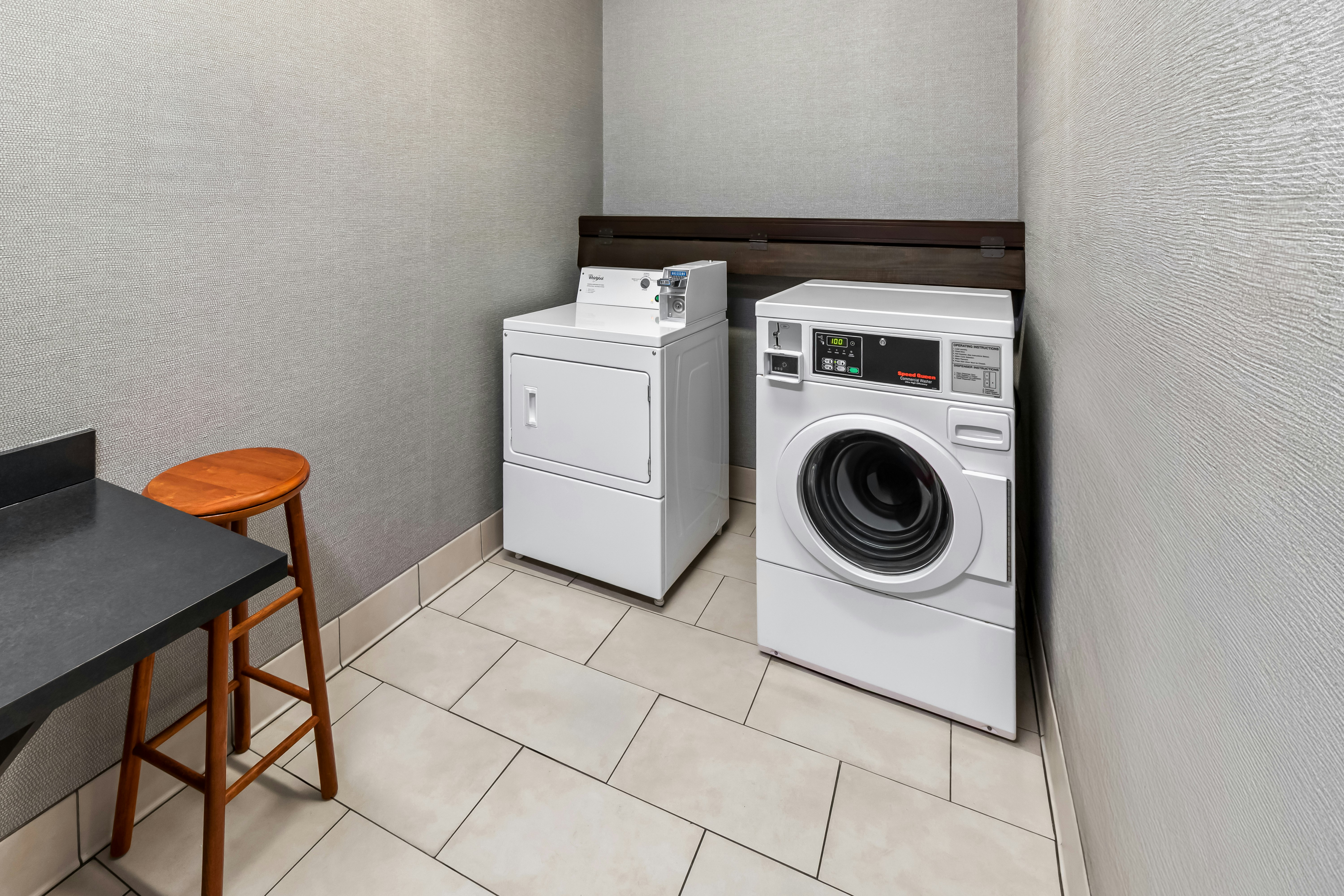 Hampton Inn Middletown OH 25/48
