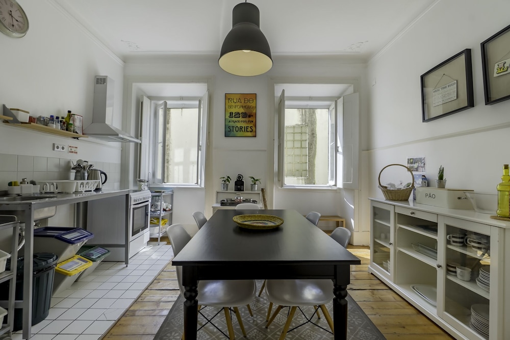The Color Hostel 33/50
