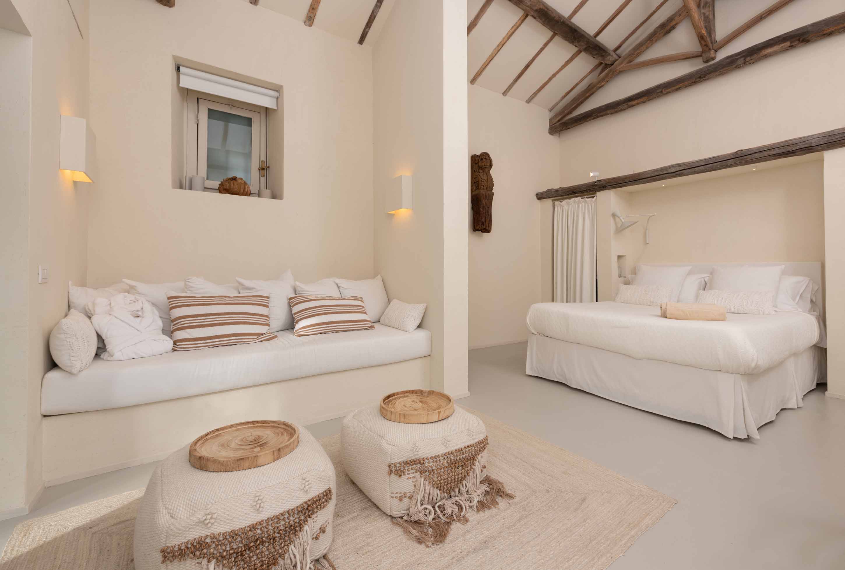 JUNIOR SUITE, EXECUTIVE