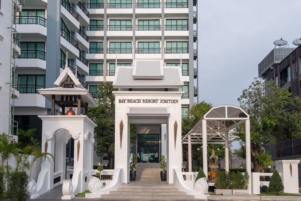 Bay Beach Resort Jomtien 7/52
