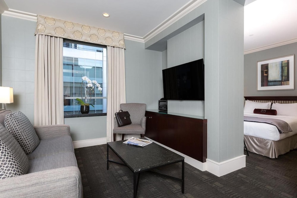 St Regis Hotel 45/56
