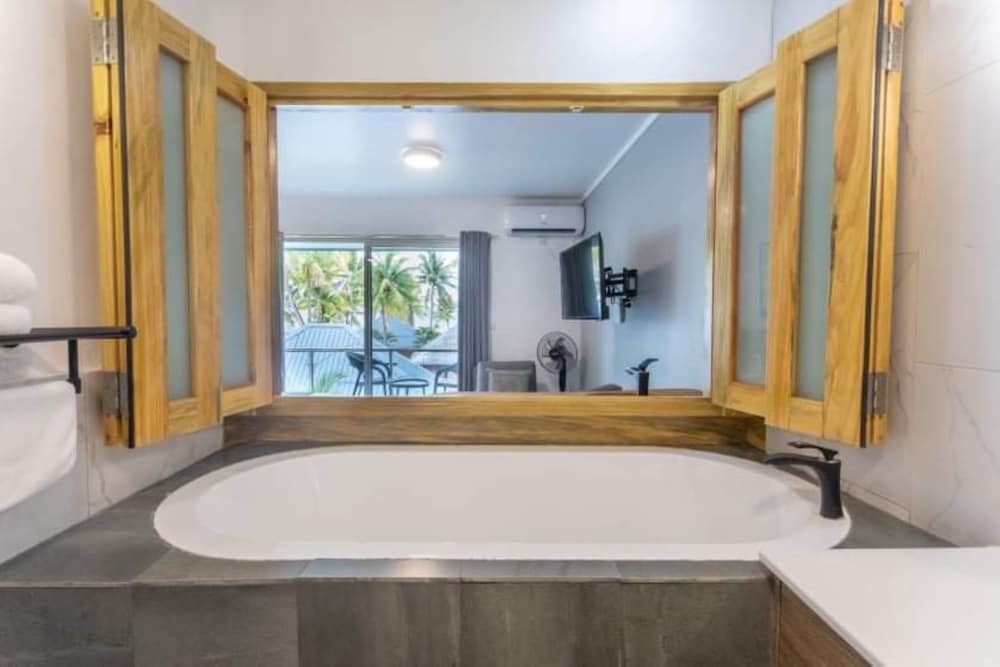 Club Fiji Resort 67/71