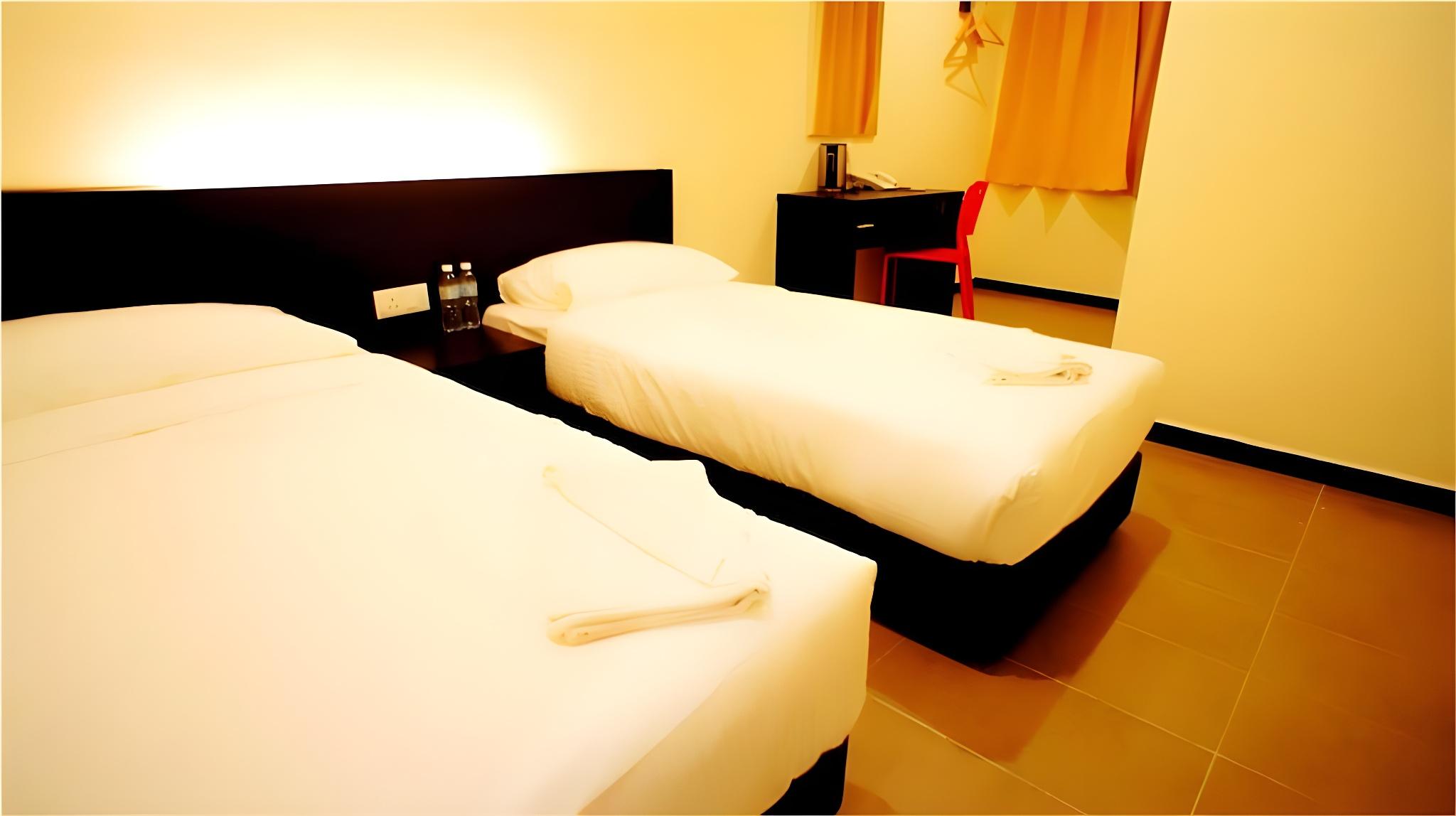 Merlin Hotel 13/29