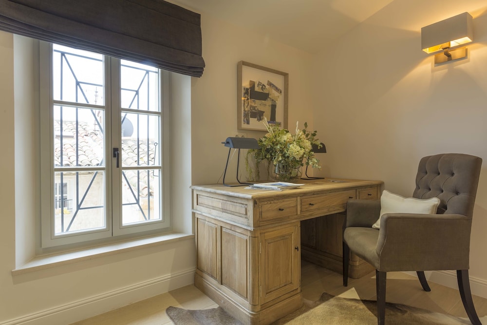 Mougins Luxury Retreats 4/50