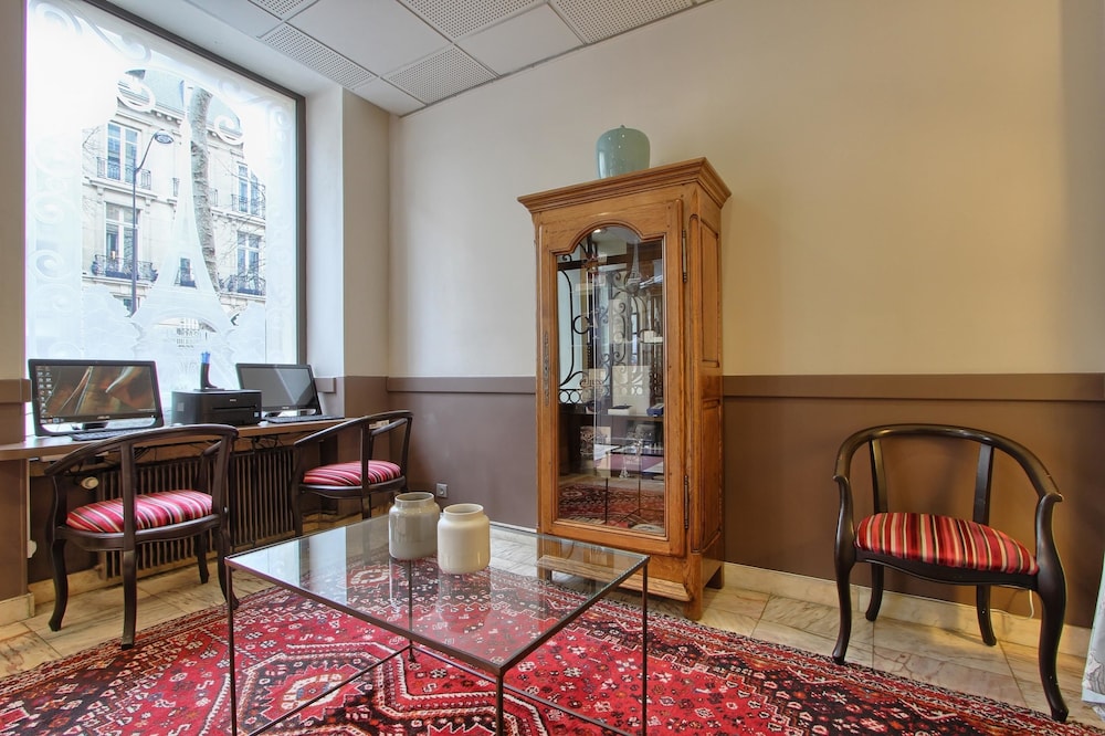 Timhotel Invalides Eiffel 56/68