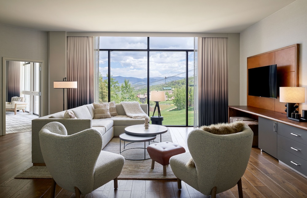 Viewline Resort Snowmass, Autograph Collection 24/44