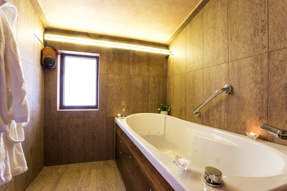 Hotel Villa Boyana 38/39