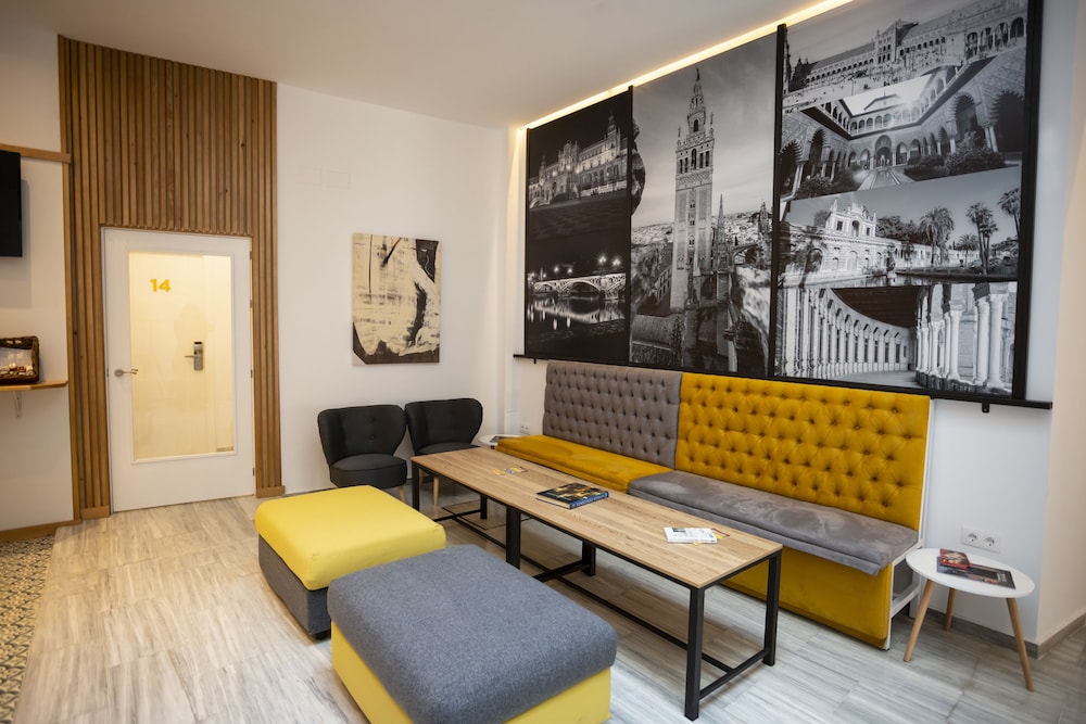 Basic Hotel Sevilla Catedral 43/65