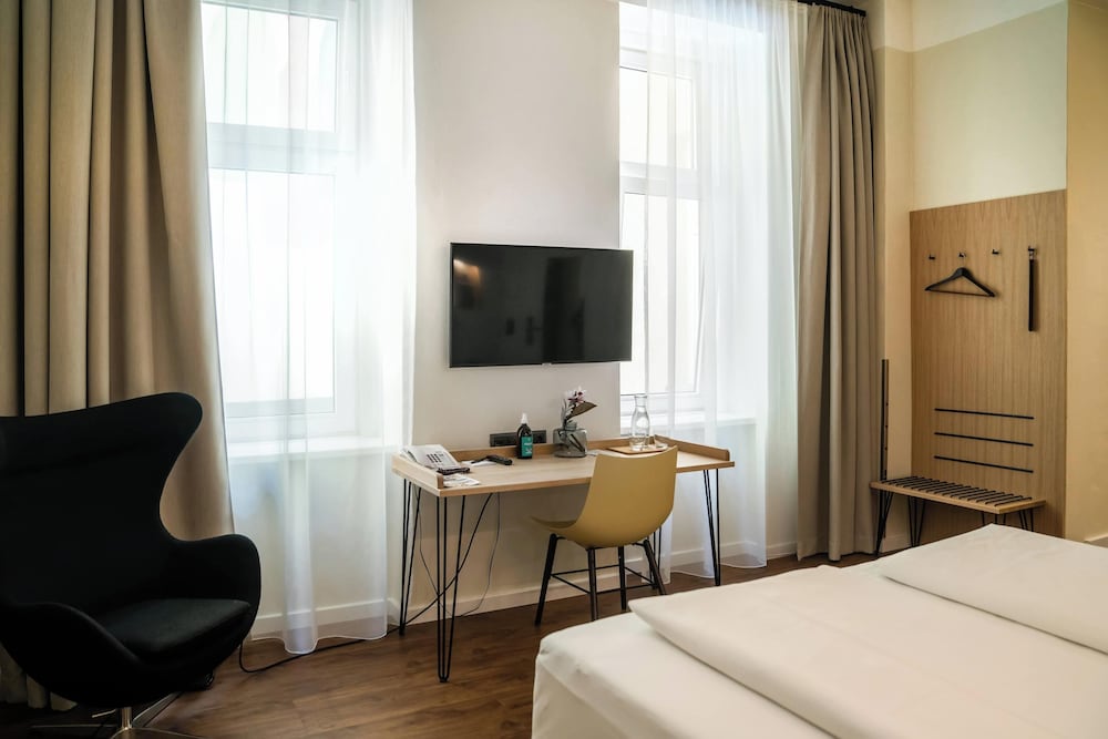 Hotel Rathaus Wein & Design 40/50
