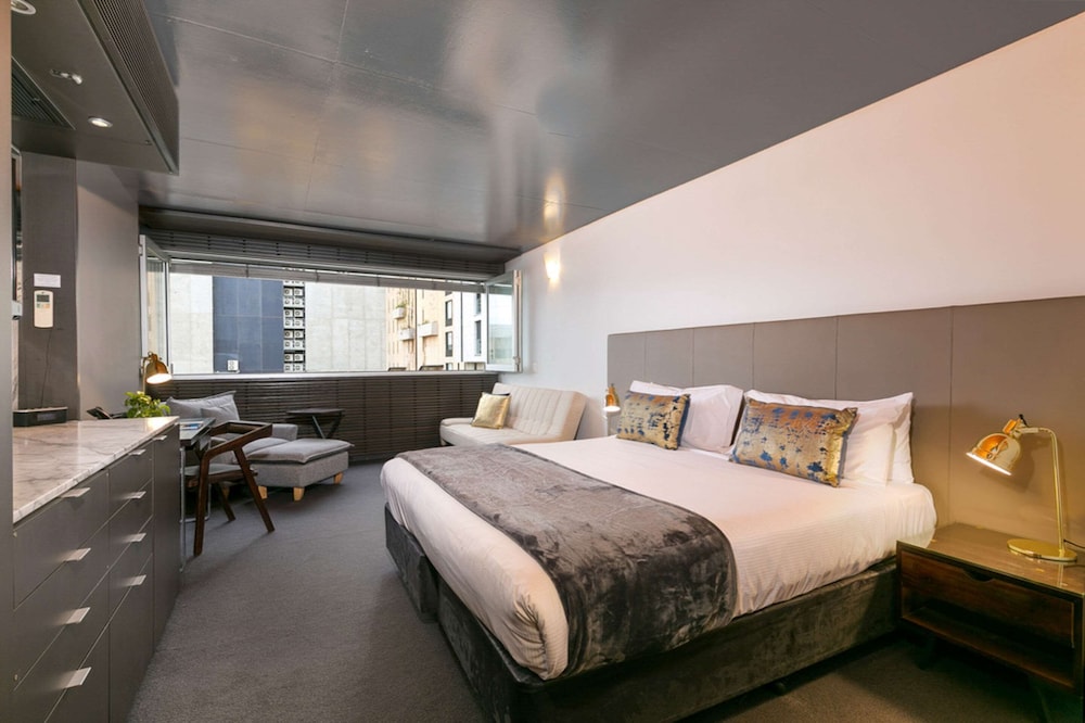 The Soho Hotel 18/40