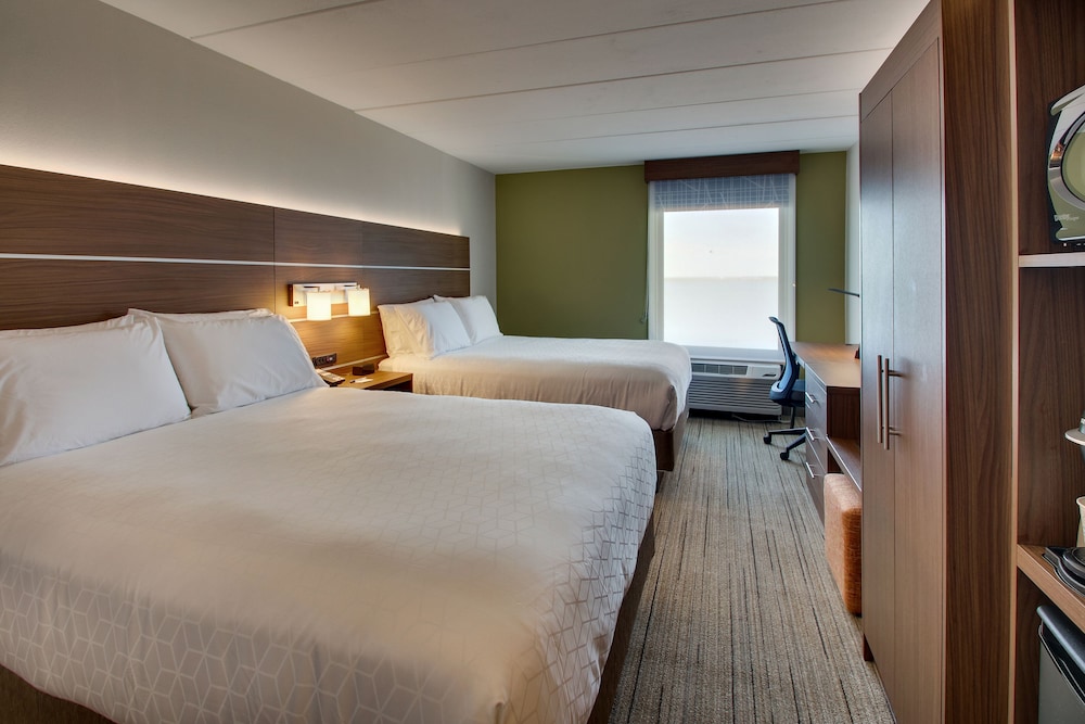 Holiday Inn Express Atlantic City W Pleasantville Ex Comfort Inn Suites West Atlantic City 15/70