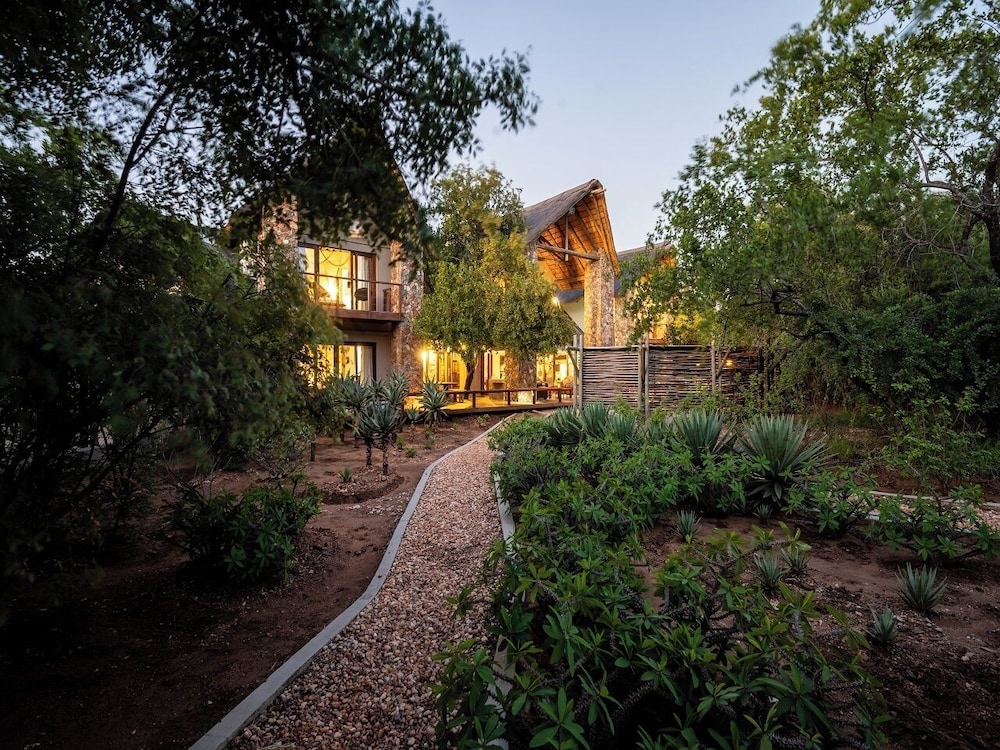 Ekhaya Bush Villa 46/50