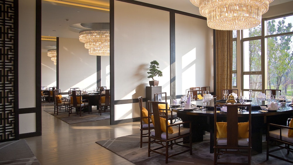 Jinji Lake Grand Hotel Club 34/57