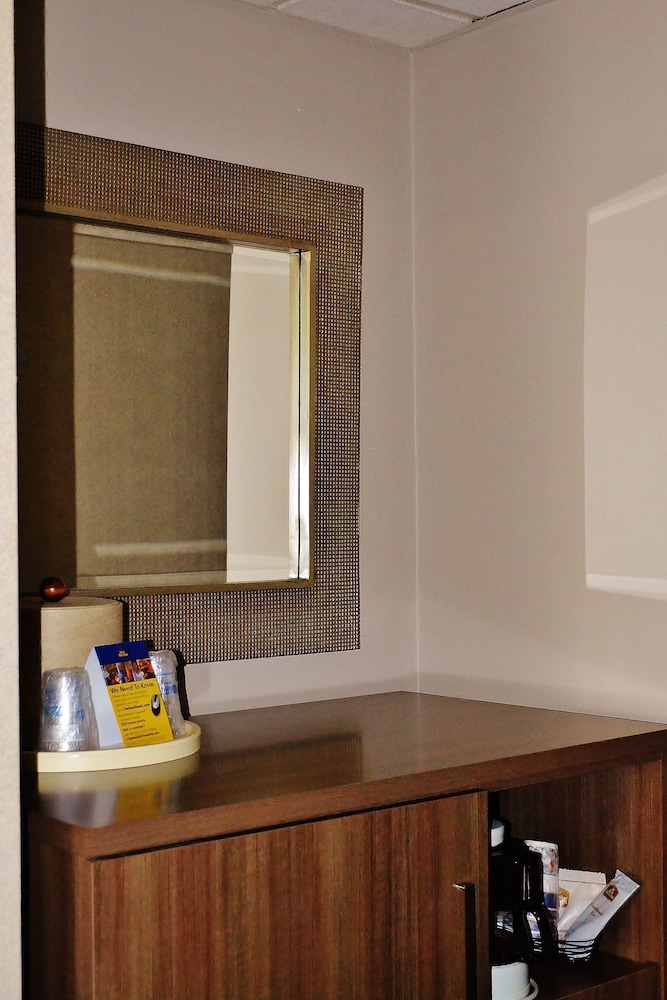 Best Western Dubois Hotel 39/42