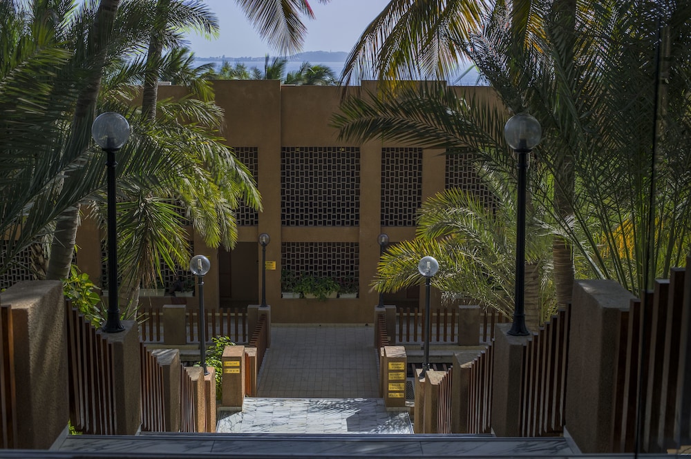 Hotel Jardin Savana Dakar 59/62