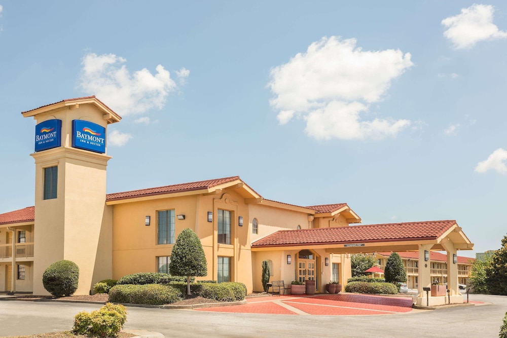 Baymont By Wyndham Greenville Woodruff Rd 4/31