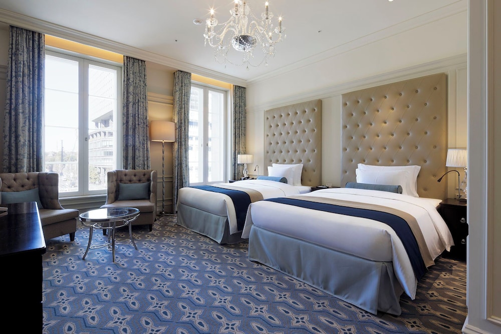 PREMIUM, DELUXE, 2 DOUBLE BEDS, PALACE VIEW