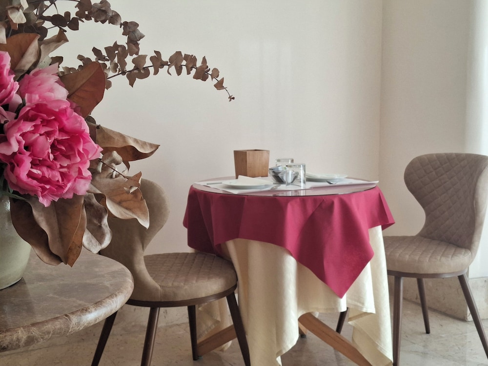 Hotel Principe Eugenio 55/61