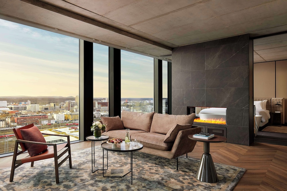 NH Collection Frankfurt Spin Tower 27/50