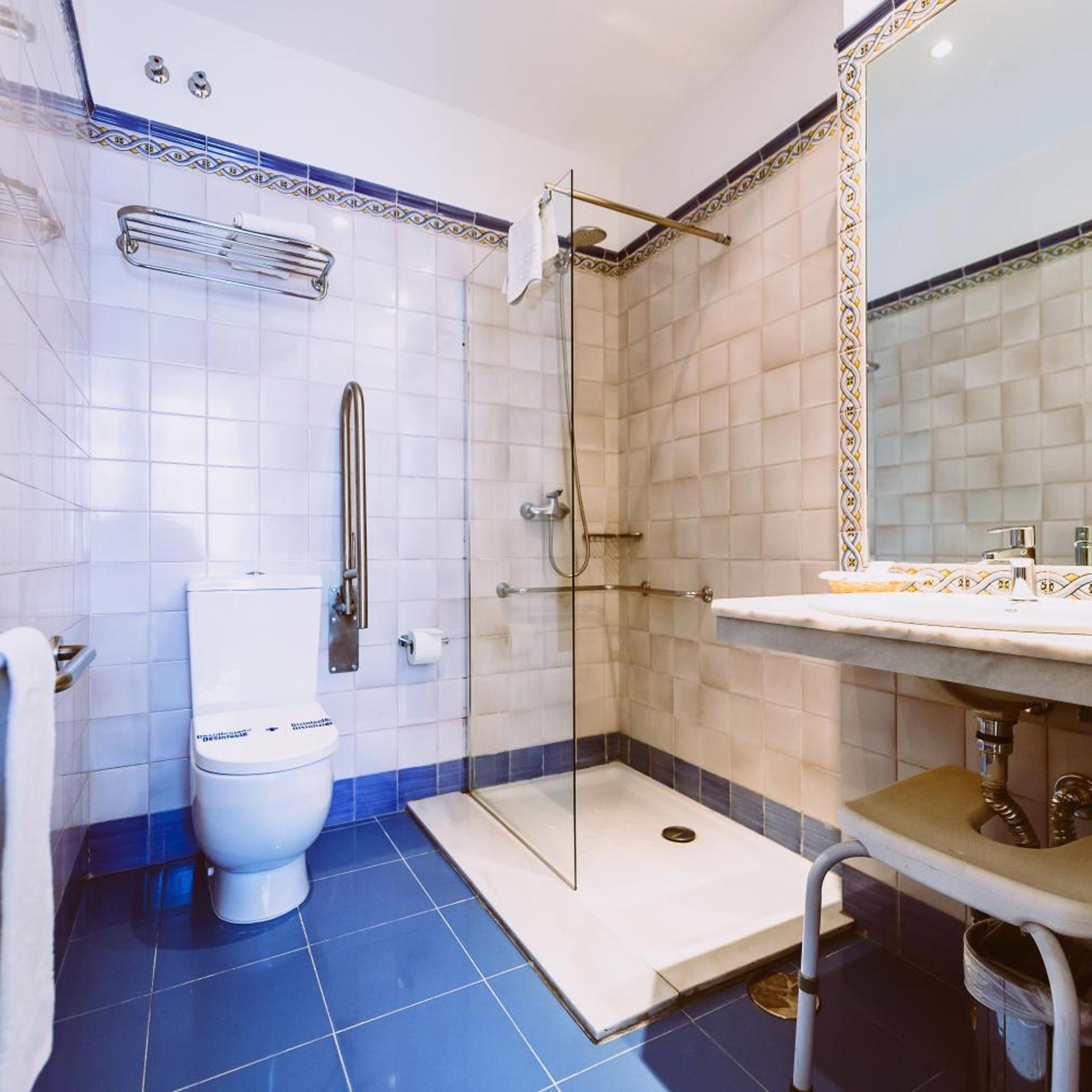 غرفة مفردة، Basic Hotel Dona Manuela 5/15