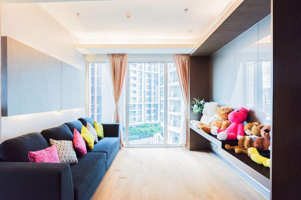 Sky Walk Residences (Ex. Bangkok Sky Walk) 48/73