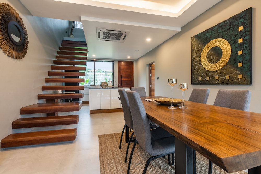 Zee Luxury Boutique Hotel 40/45