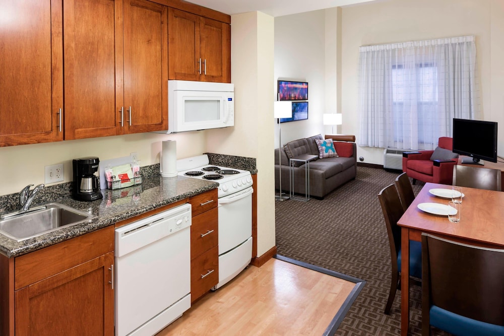 Towneplace Suites Suffolk Chesapeake 32/54