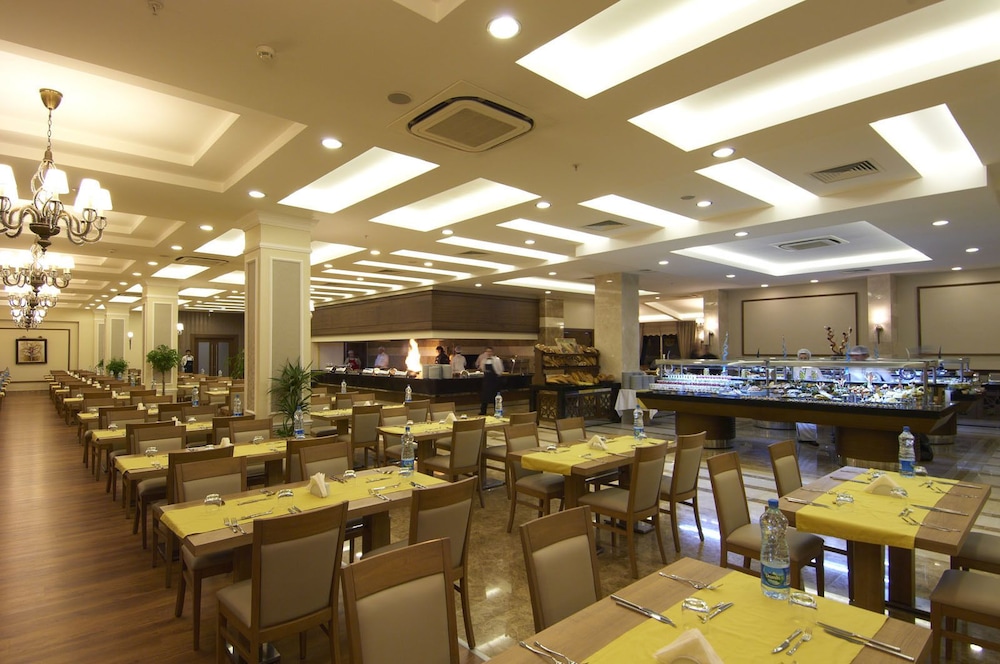 Safran Thermal Resort 39/50