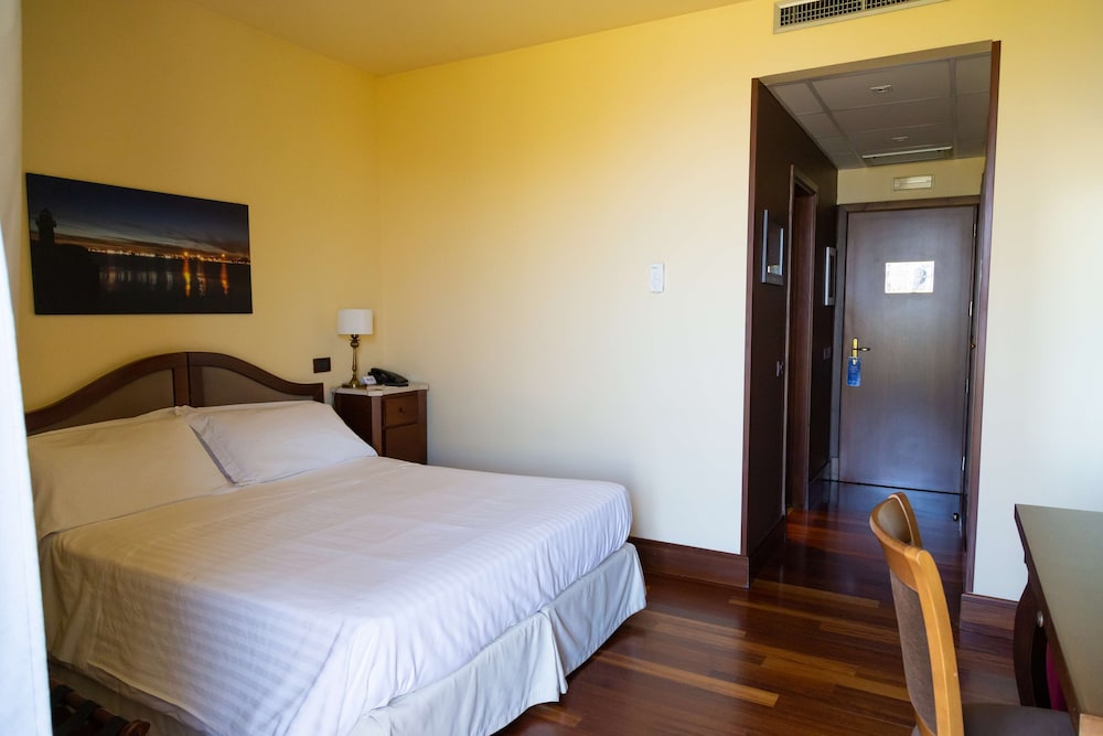 غرفة قياسية بسرير كوين، Best Western Hotel Santa Caterina 5/10