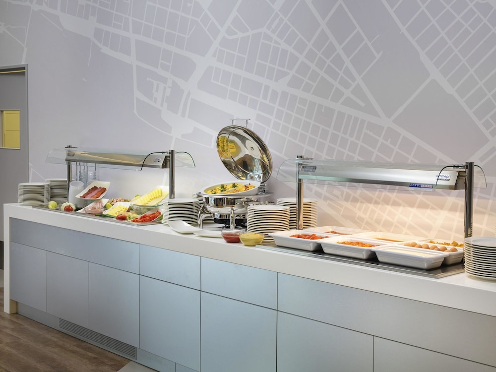 Ibis Styles Budapest Airport 9/64