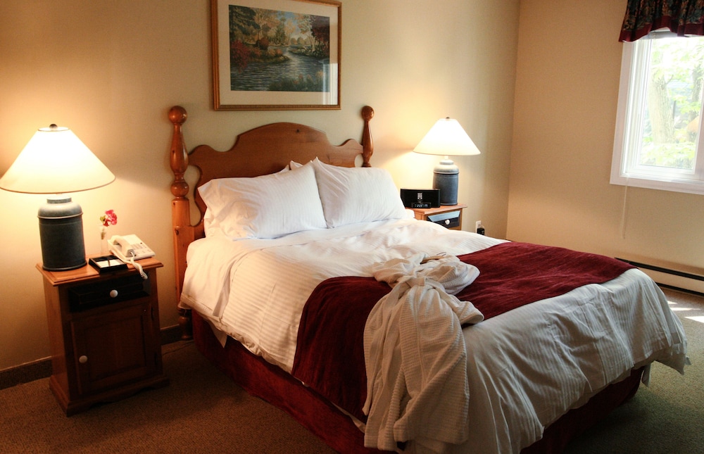 Delta Rocky Crest Resort 30/62