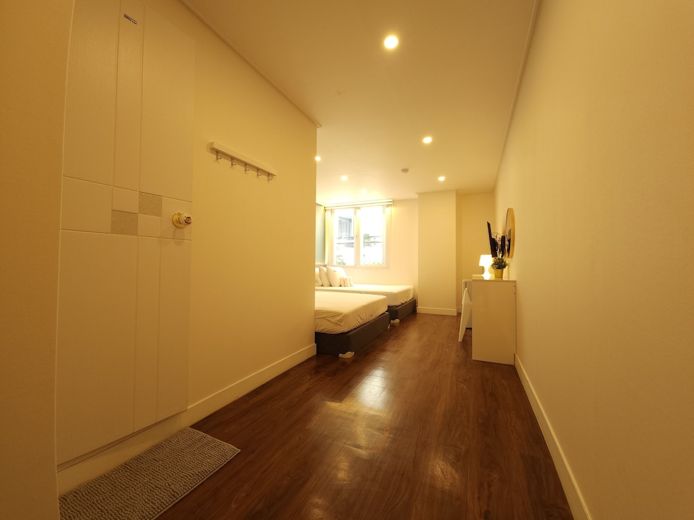 OYO Hostel Myeongdong 5 45/50