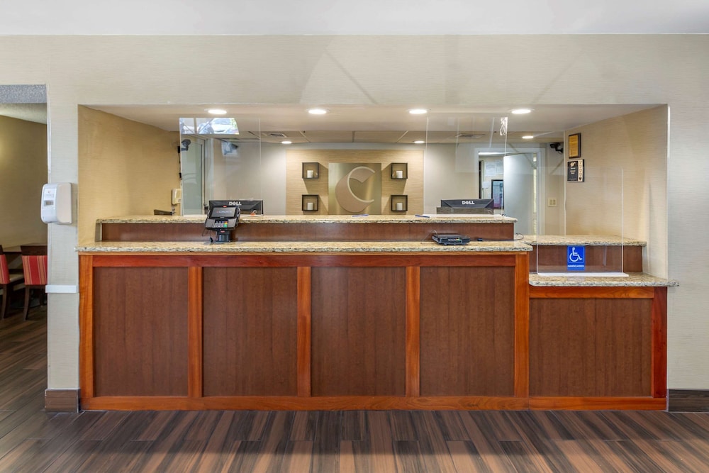 Comfort Inn Edison - New Brunswick 6/25